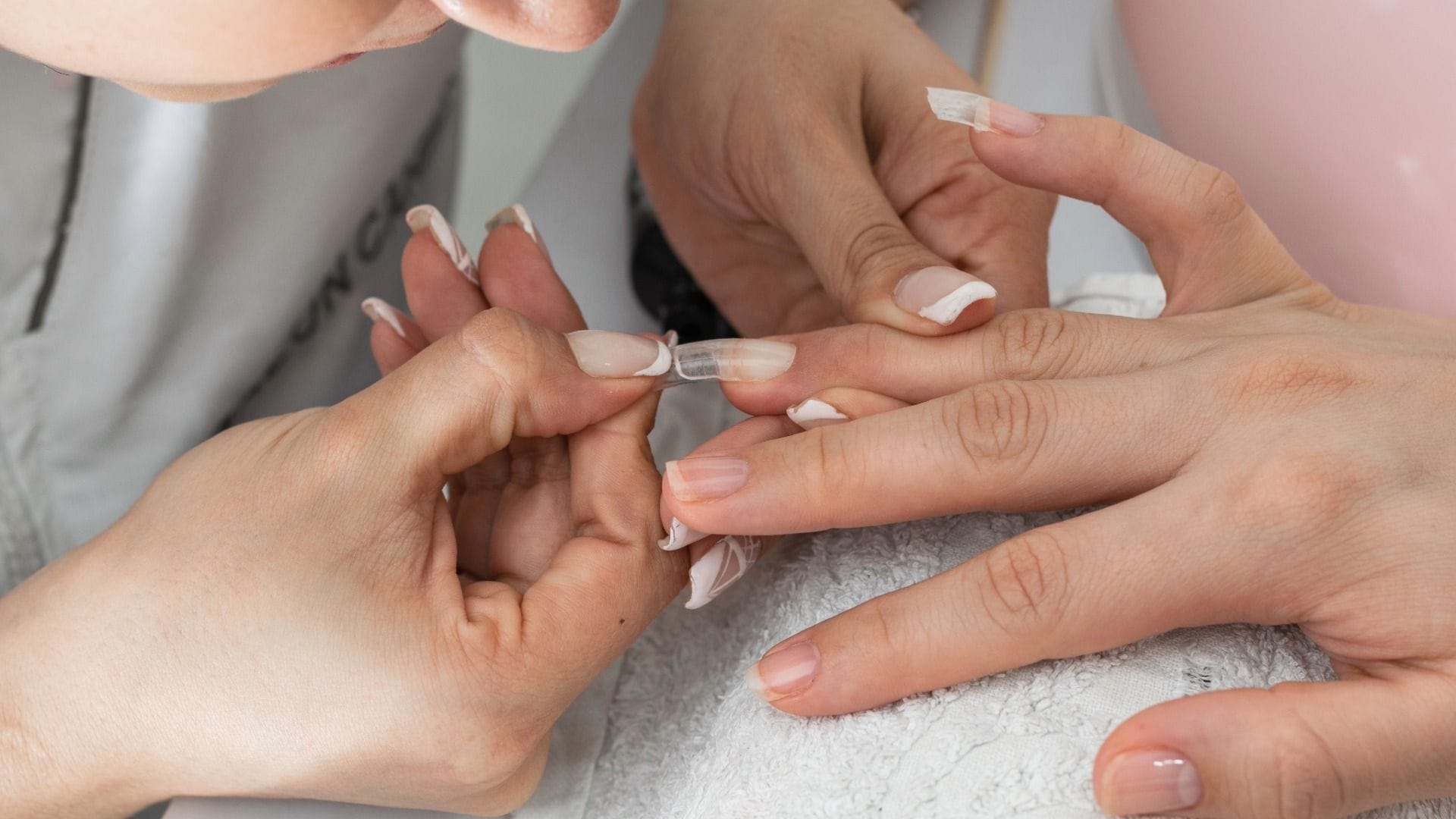 cursos de uñas en Barcelona
